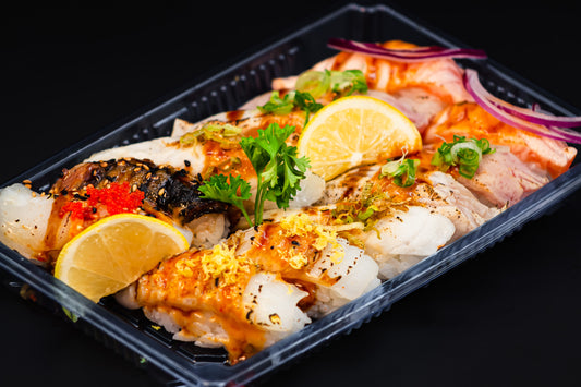 Aburi Sushi (12pcs)