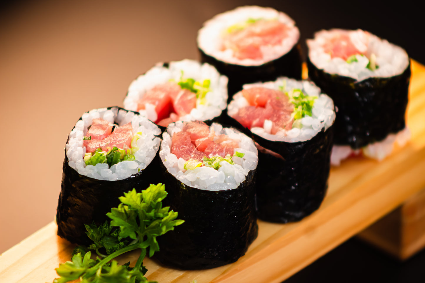 Negi Tuna (Hosomaki, small rolls made with only one filling)